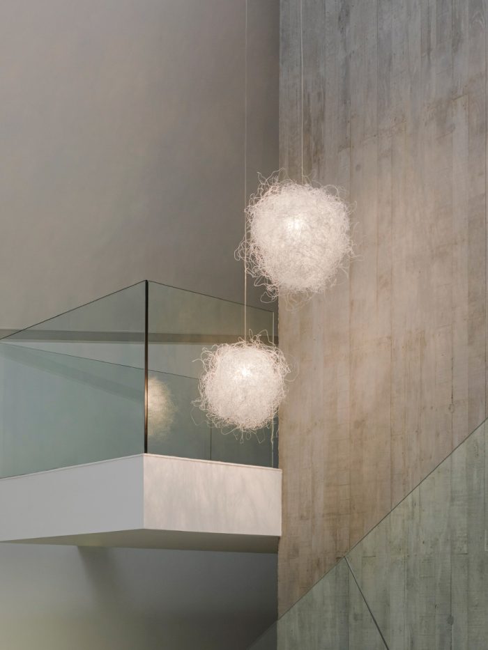 Pili-pendant-lamp-arturo-alvarez-PL04-PL04G-1-700x933