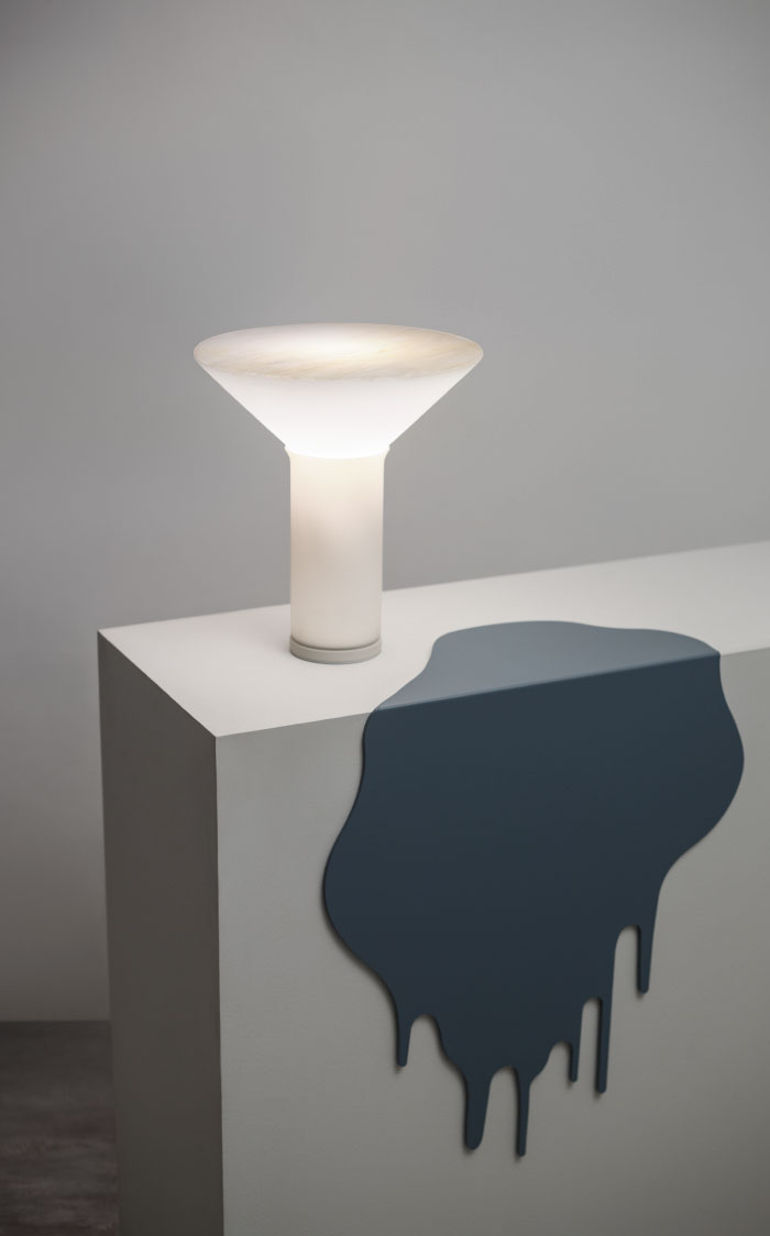 Era table lamp